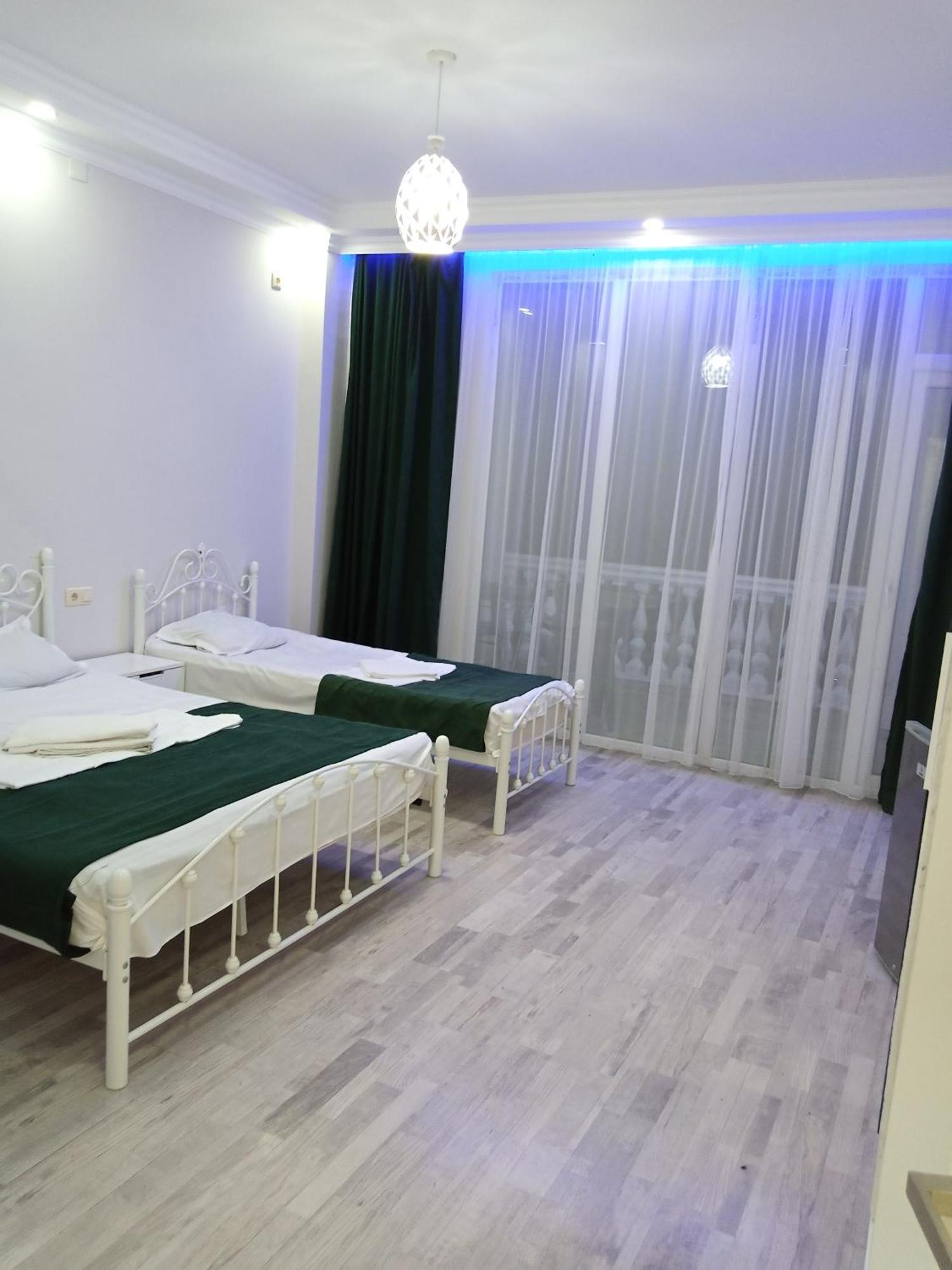 Geno Guest House Kvariati Quarto foto