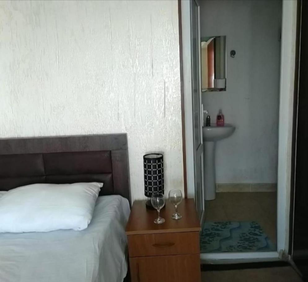 Geno Guest House Kvariati Quarto foto