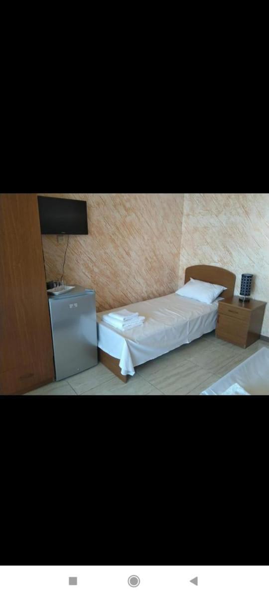 Geno Guest House Kvariati Quarto foto