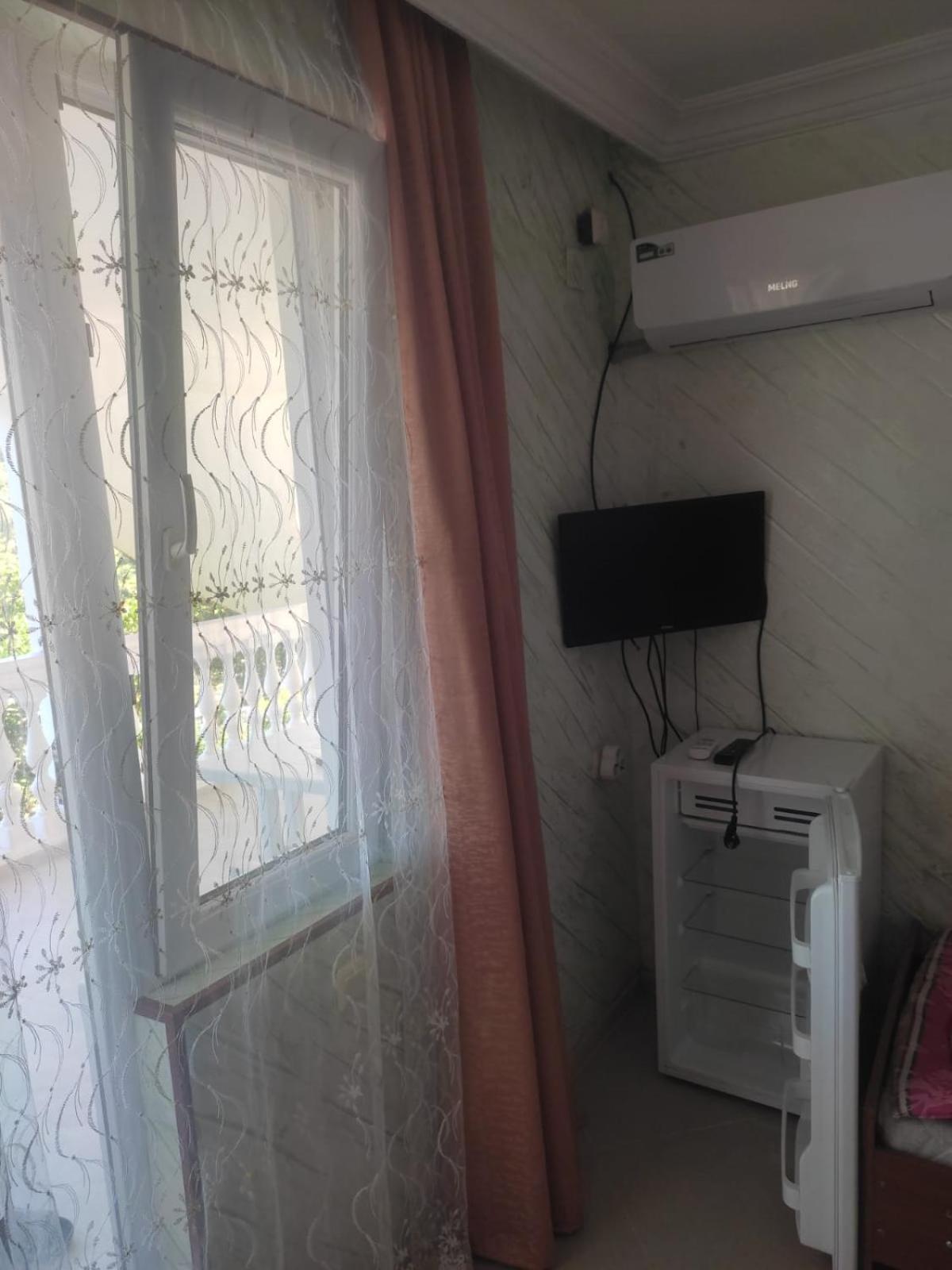 Geno Guest House Kvariati Quarto foto